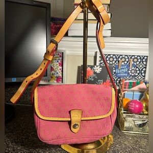 Dooney & Bourke Pink Shoulder Bag